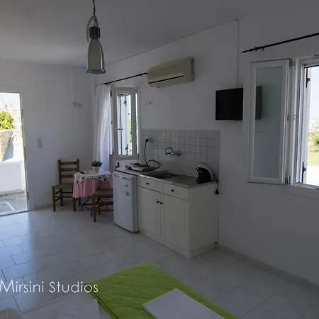 Apartamento Mirsini Parasporos