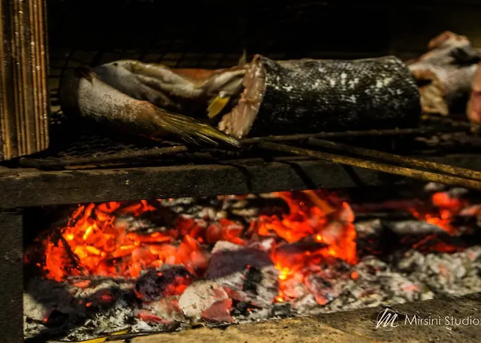 Mirsini Appartamento Parasporos