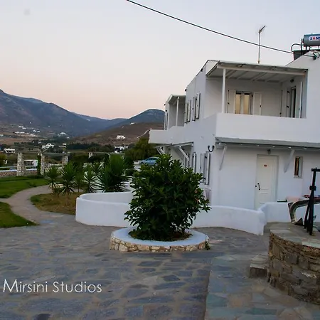 Apartamento Mirsini *