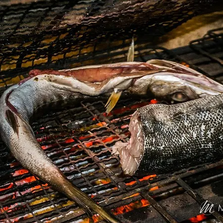 Mirsini Параспорос