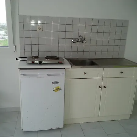 Mirsini Апартаменты *